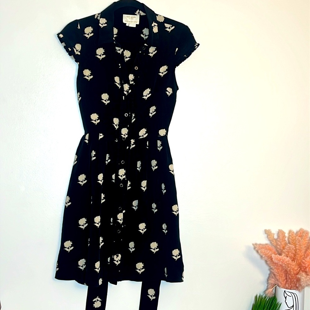 Kate Spade Silk Black & White Daisy Floral Short Sleeve Calista Dress 2